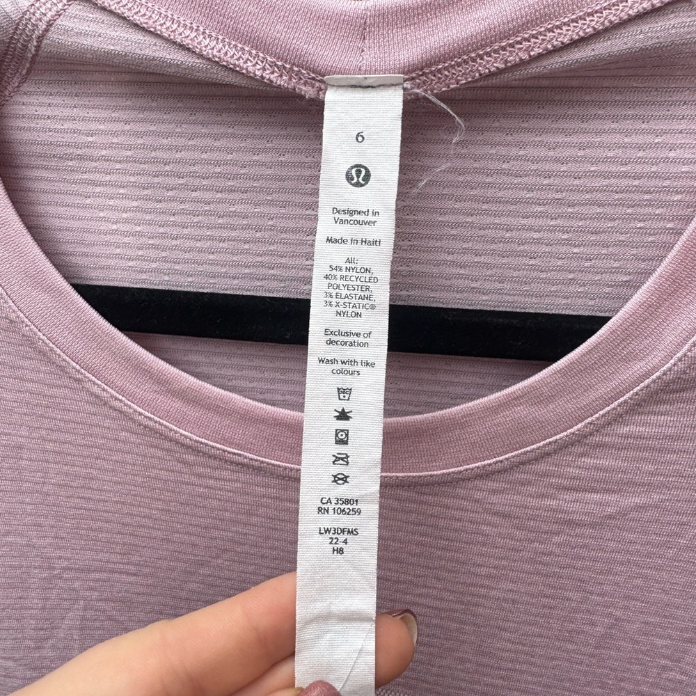 Lululemon Swiftly Tech Short Sleeve 2.0 Misty Pink Size 6/Medium - Picture 4 of 8